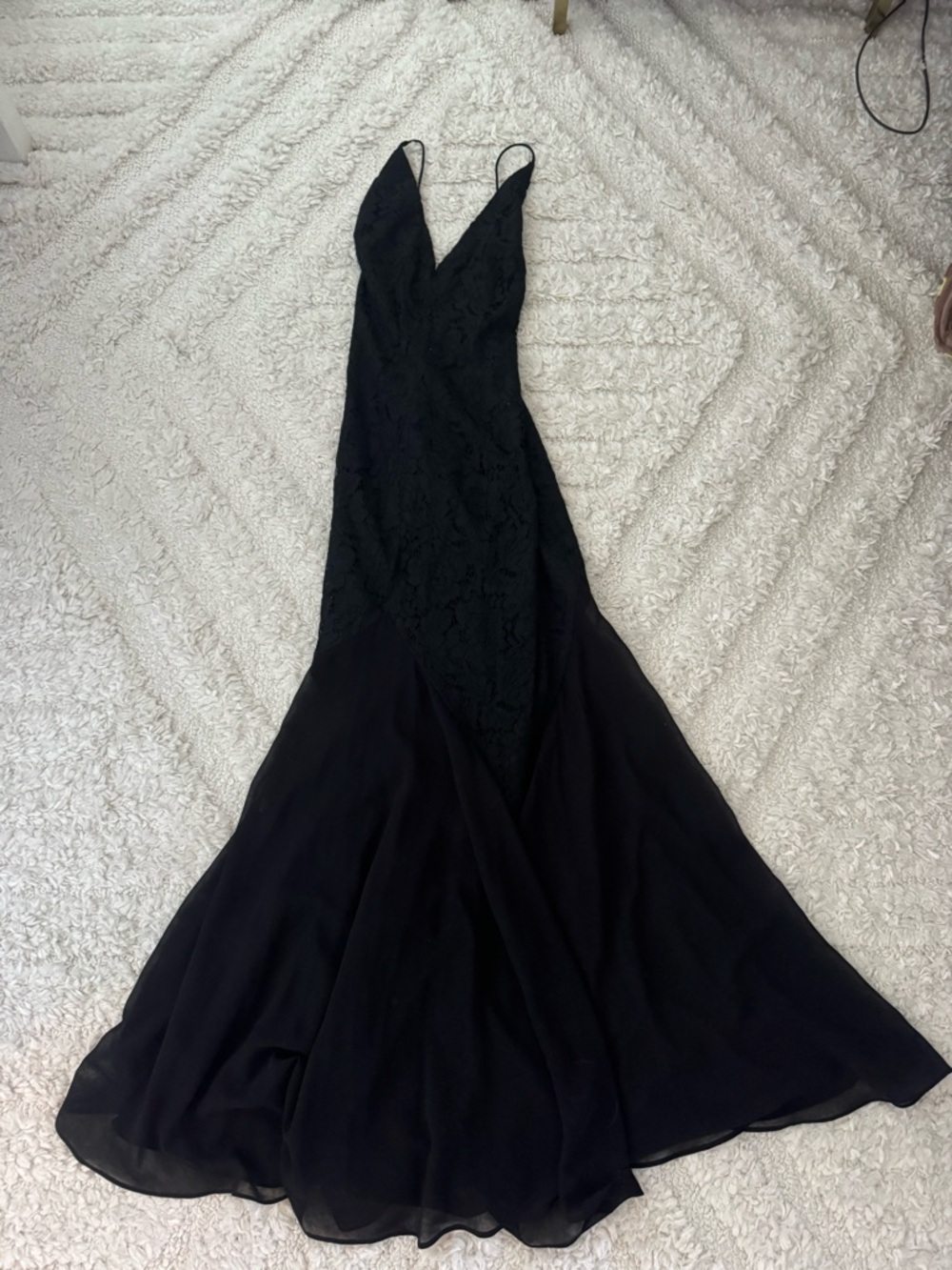 Fame and Partners Black Lace V-Neck Maxi Gown